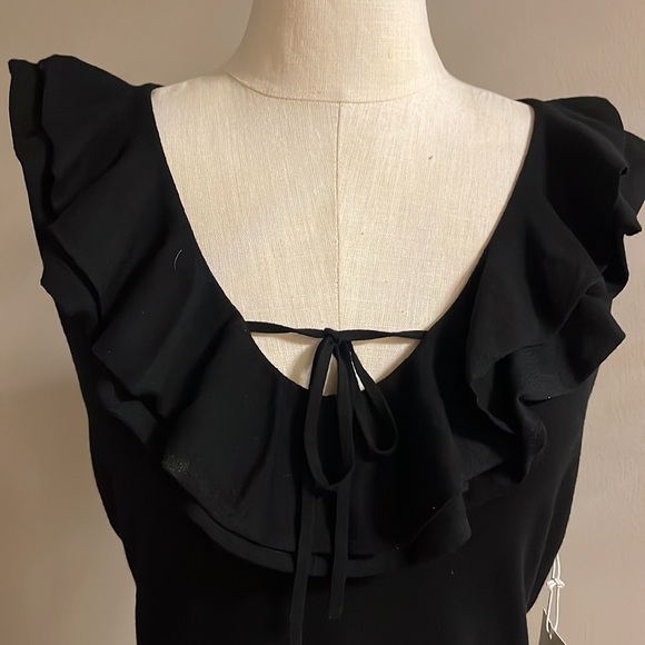 FRAME women’s ruffled deep V neck sleeveless sweater knit top black NEW! Size L - Picture 4 of 11